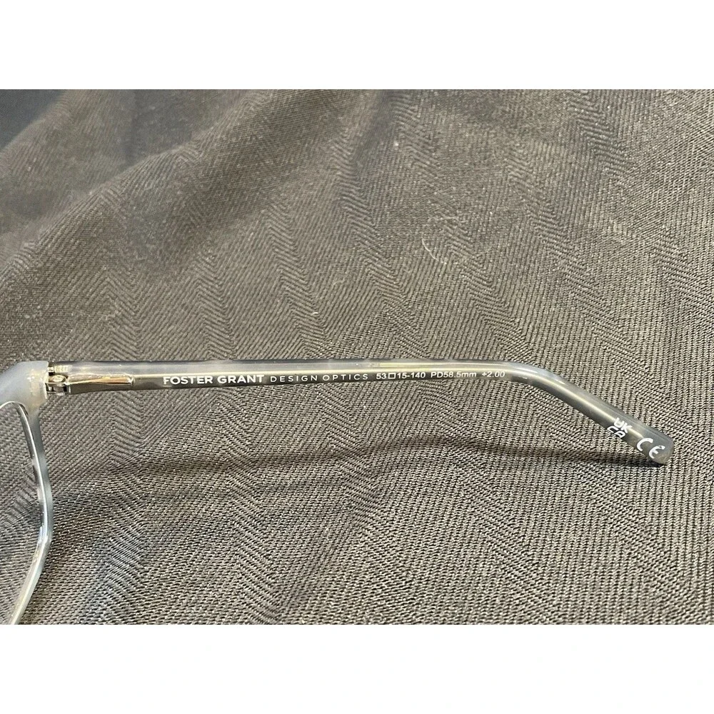 Foster Grant Reading Glasses 2.00 53-15-140 PD58.5mm Two Tone Black White 1507A